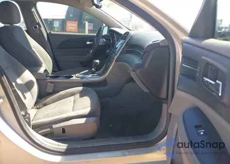 2013 Chevrolet Malibu 1Ls z USA, uszkodzony, nr VIN 1G11B5SA7DF221611